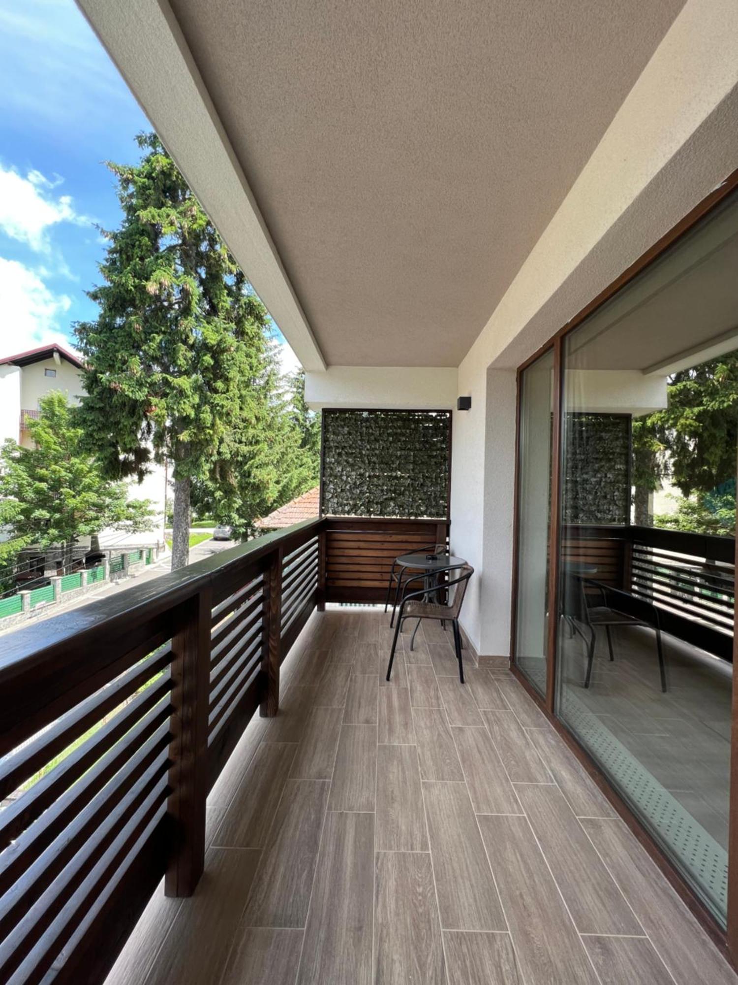 Garden Apart Predeal Exterior photo